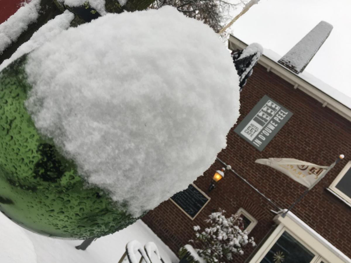 Hotel Restaurant In D'Ouwe Peel Helenaveen エクステリア 写真